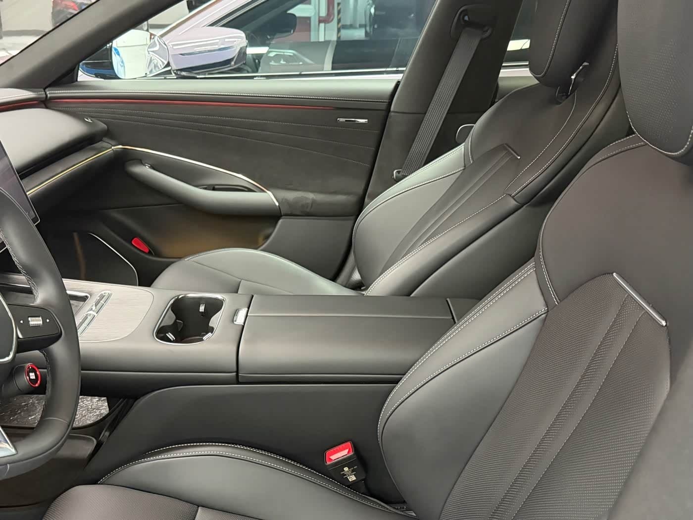 2026 Xiaomi Auto Xiaomi SU7 Blue, 10,000 km, China export – photo 7