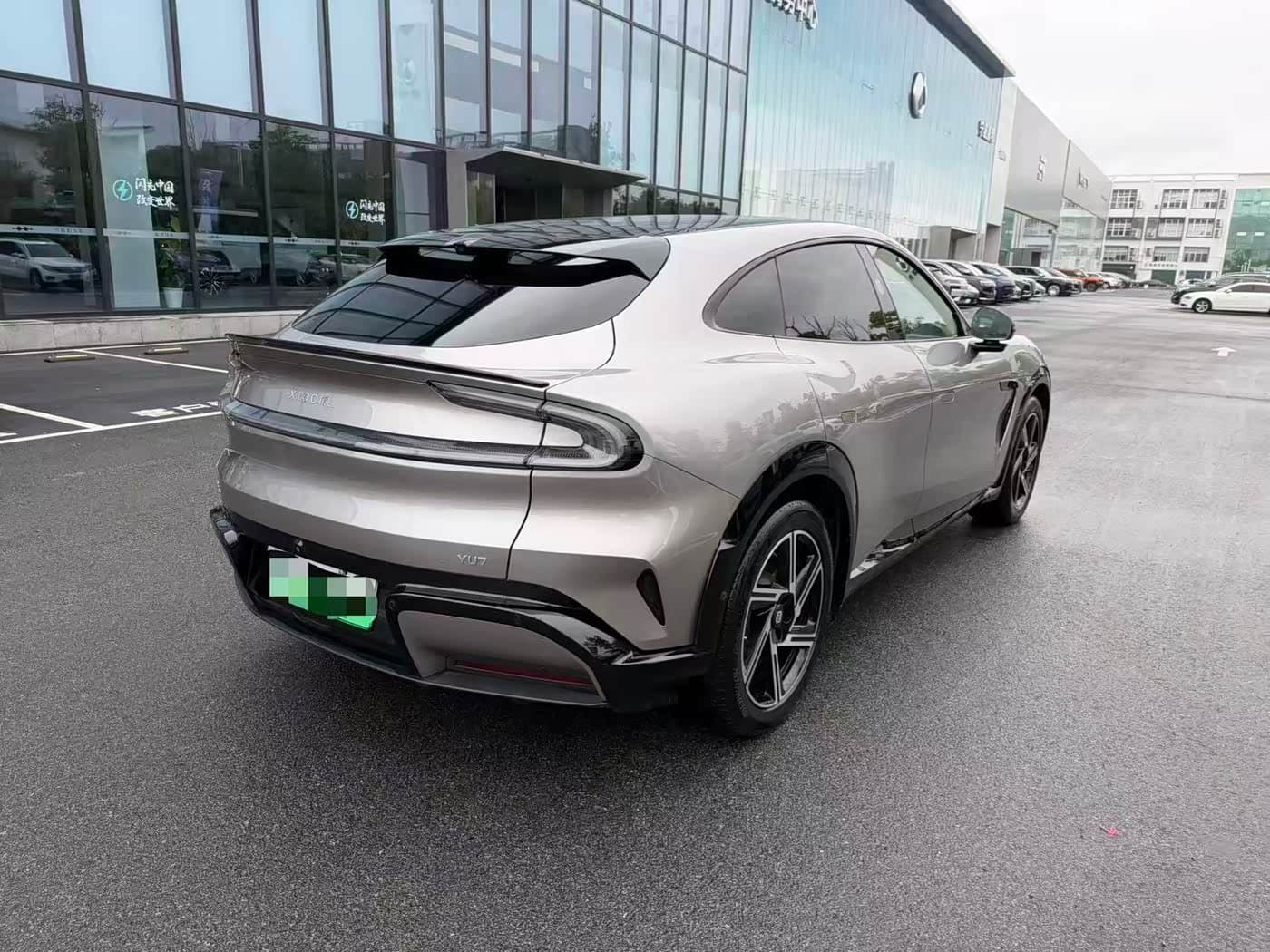 2025 Xiaomi Auto Xiaomi YU7 Gris Plata, 15,000 km, China export – photo 17