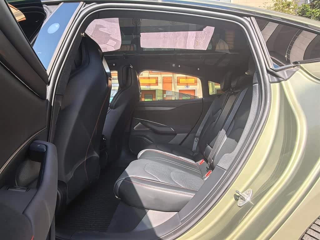 2024 Xiaomi Auto Xiaomi SU7 Green, 35,000 km, China export – photo 12