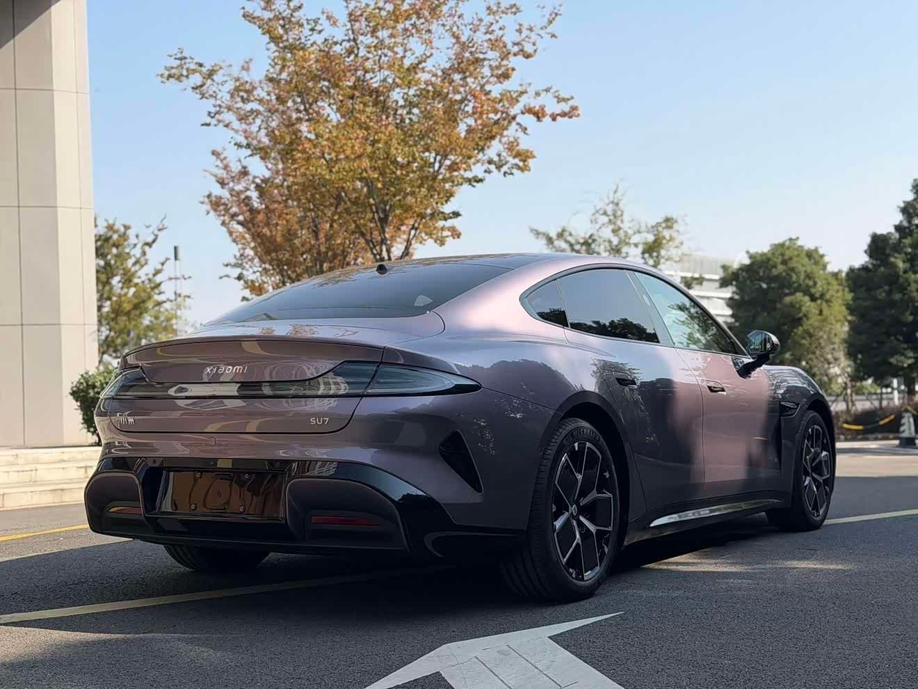 2024 Xiaomi Auto Xiaomi SU7 Red, 21,000 km, China export – photo 11