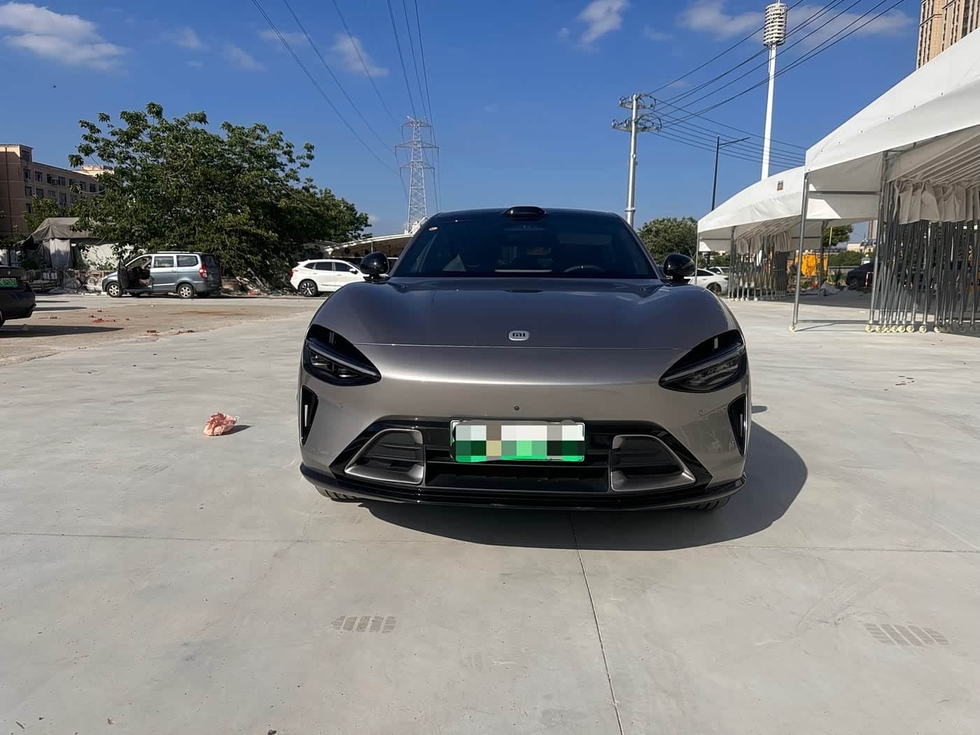 2025 Xiaomi Auto Xiaomi YU7 Gris Plata, 16,000 km, China export – photo 2