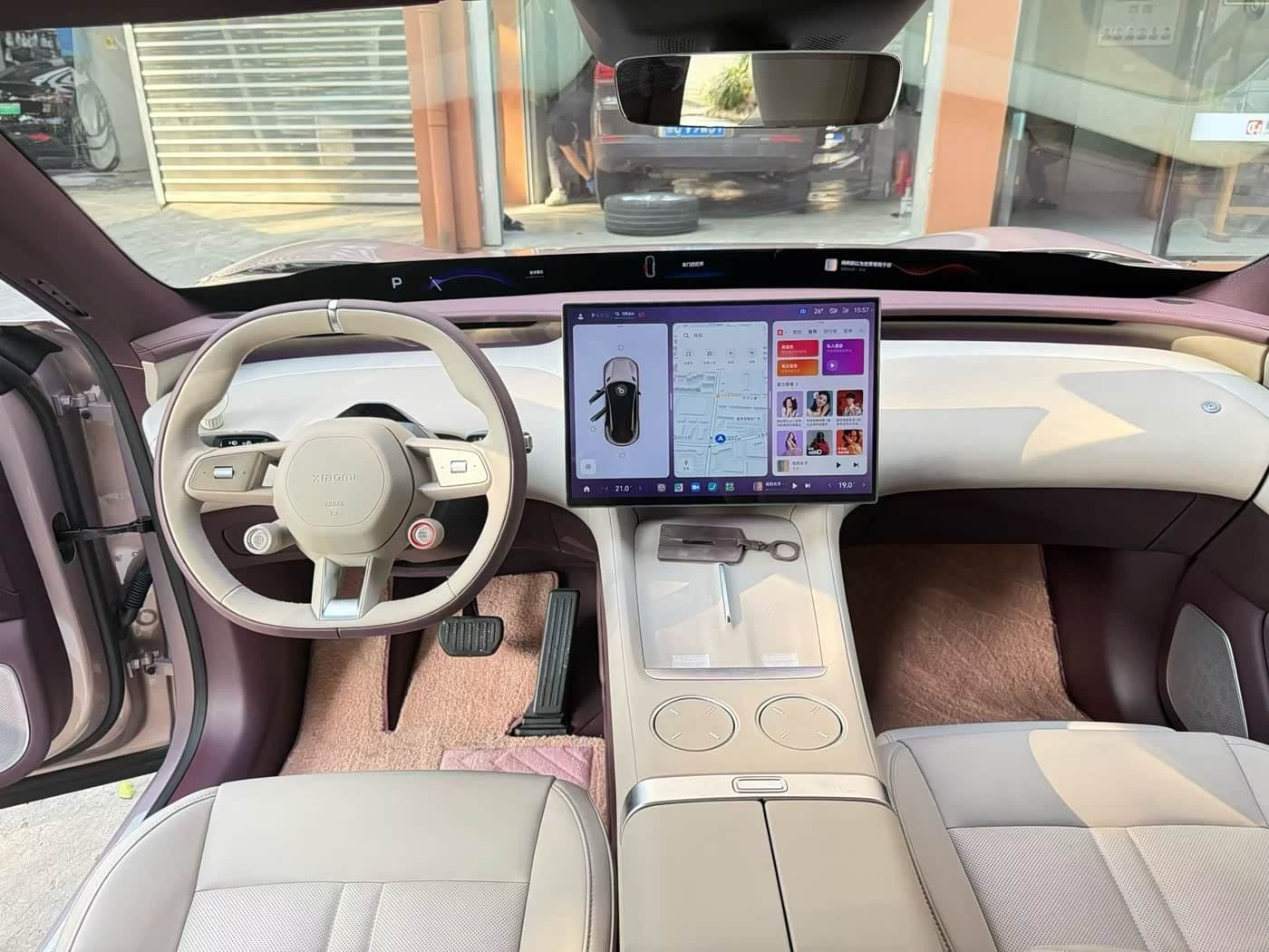 2025 Xiaomi Auto Xiaomi YU7 Red, 6,000 km, China export – photo 4