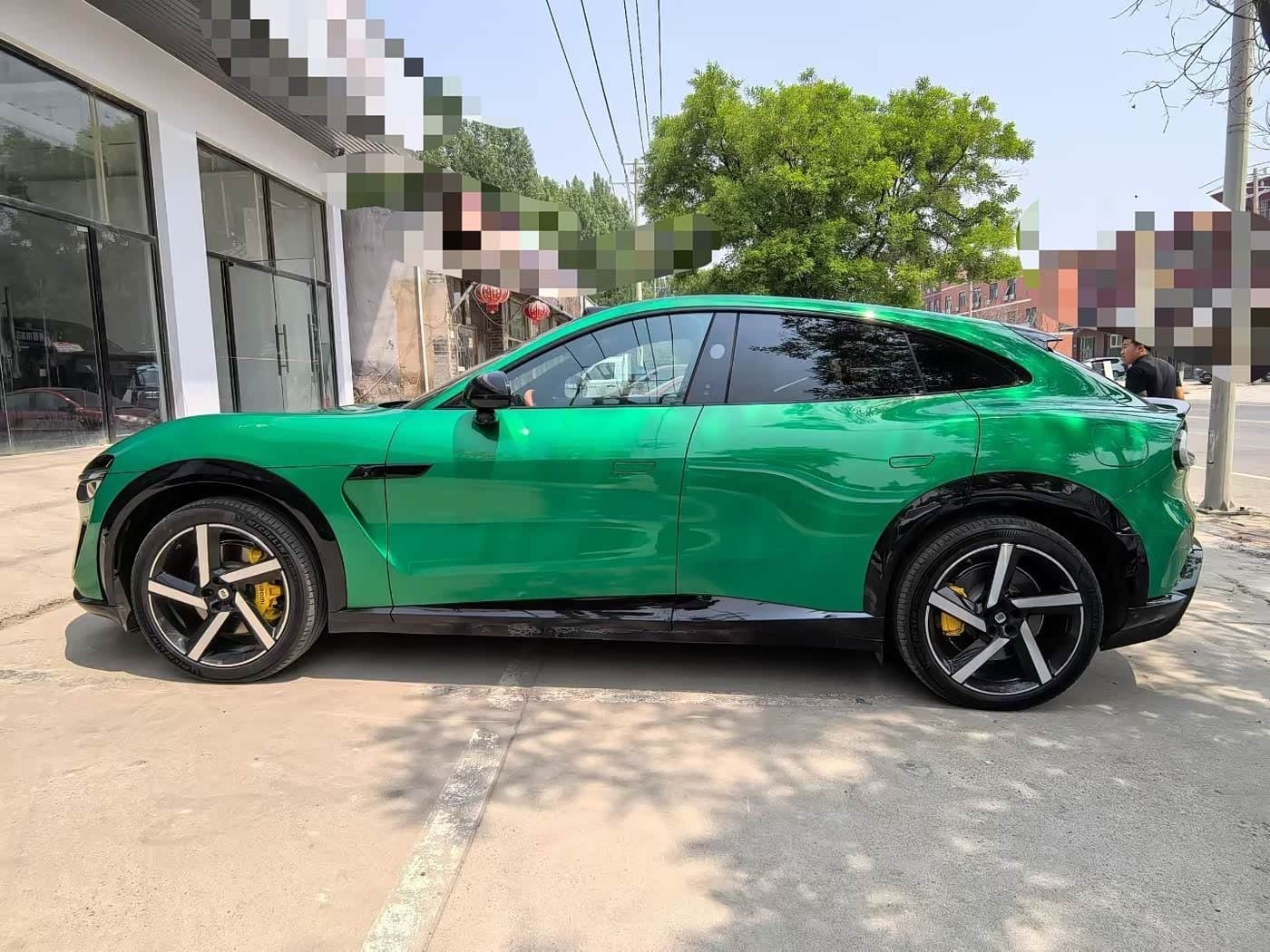 2025 Xiaomi Auto Xiaomi YU7 Green, 11,000 km, China export – photo 3