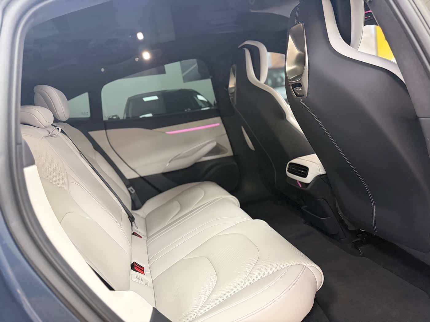 2024 Xiaomi Auto Xiaomi SU7 Blue, 20,700 km, China export – photo 13