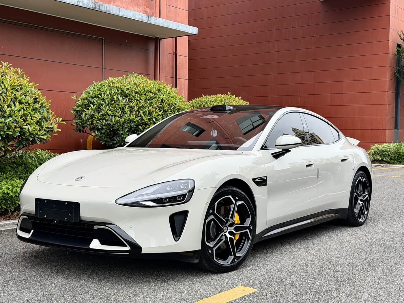 2024 Xiaomi Auto Xiaomi SU7 White, 18,700 km, China export – photo 1