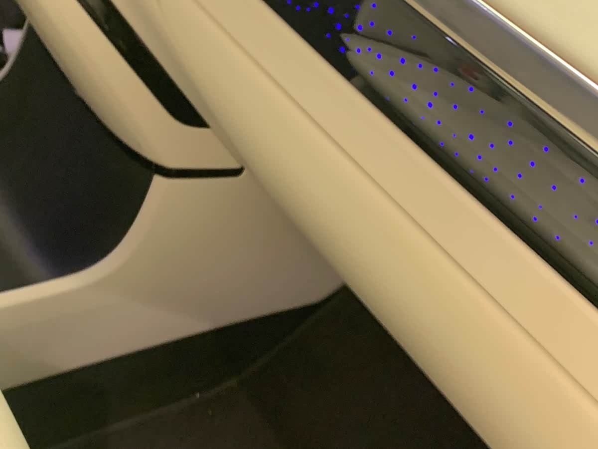 2026 XPeng G01 Red, 100 km, China export – photo 15