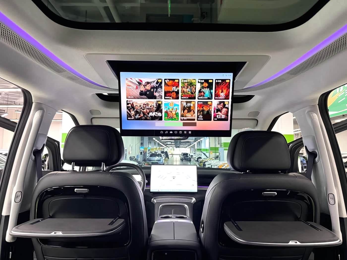 2024 XPeng X9 White, 30,000 km, China export – photo 5