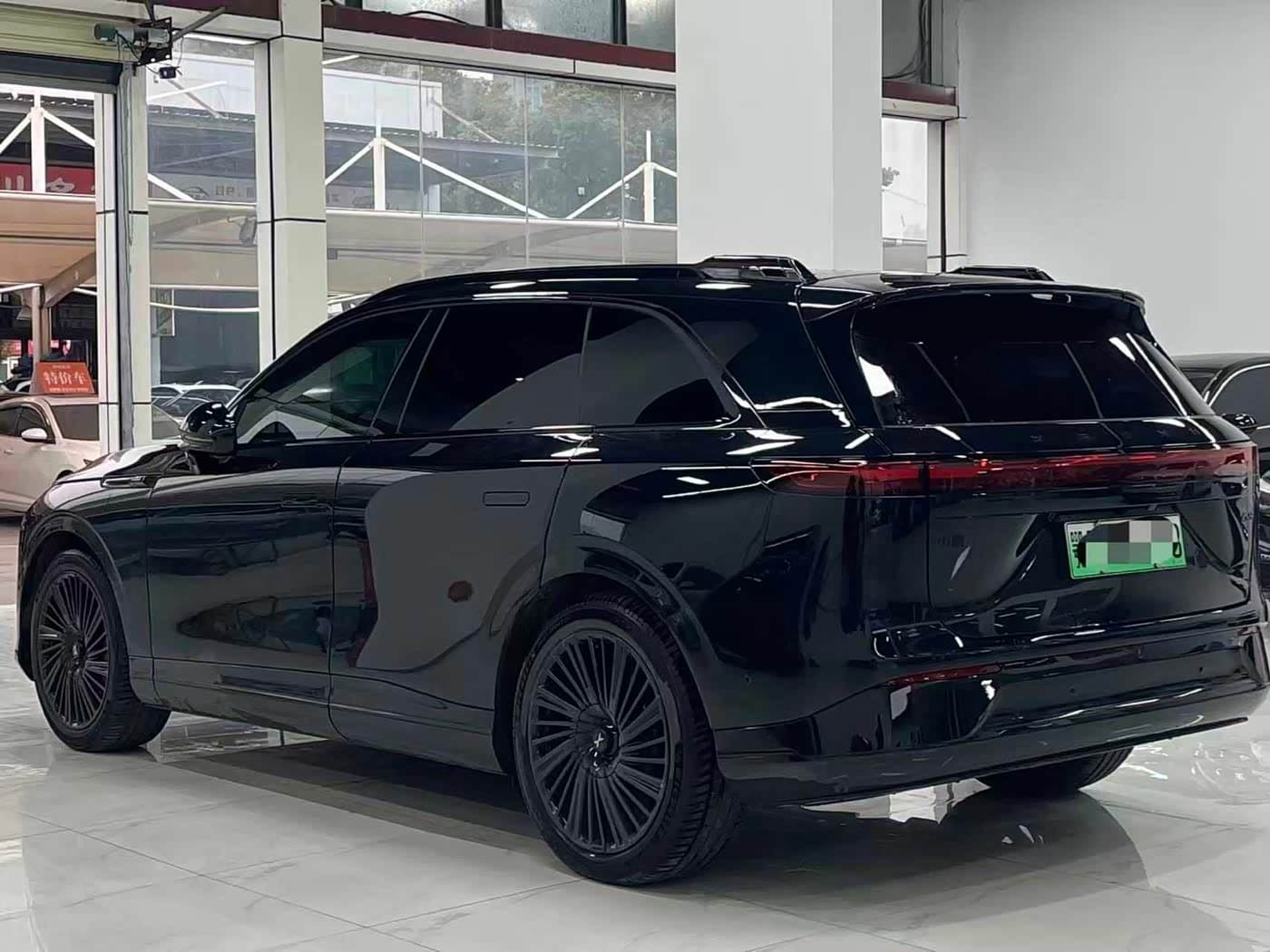 2025 XPeng G9 Black, 18,000 km, China export – photo 9