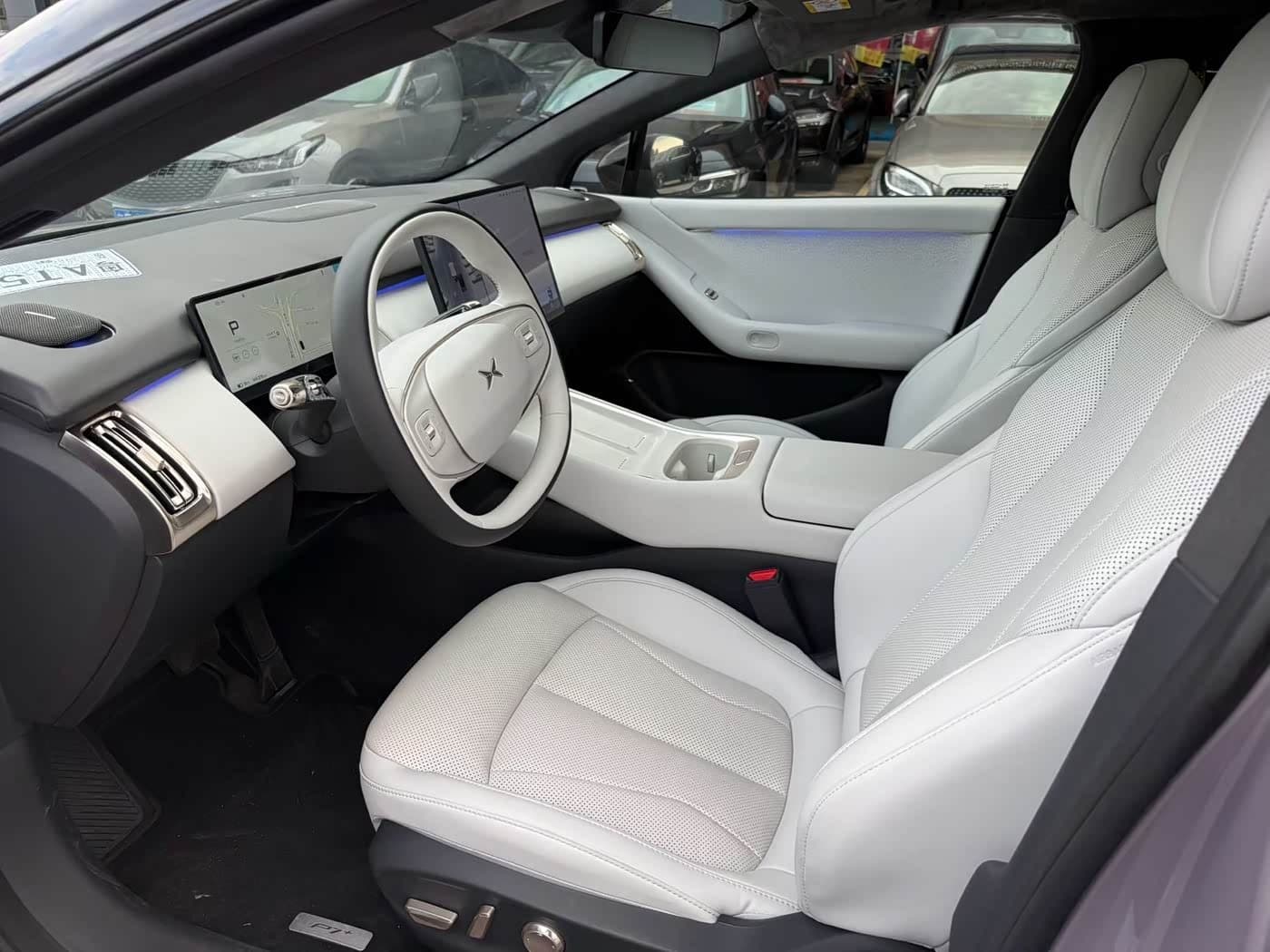2025 XPeng P7+ Red, 20,000 km, China export – photo 5