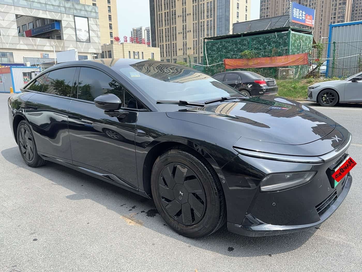 2024 XPeng P7+ Black, 30,000 km, China export – photo 2