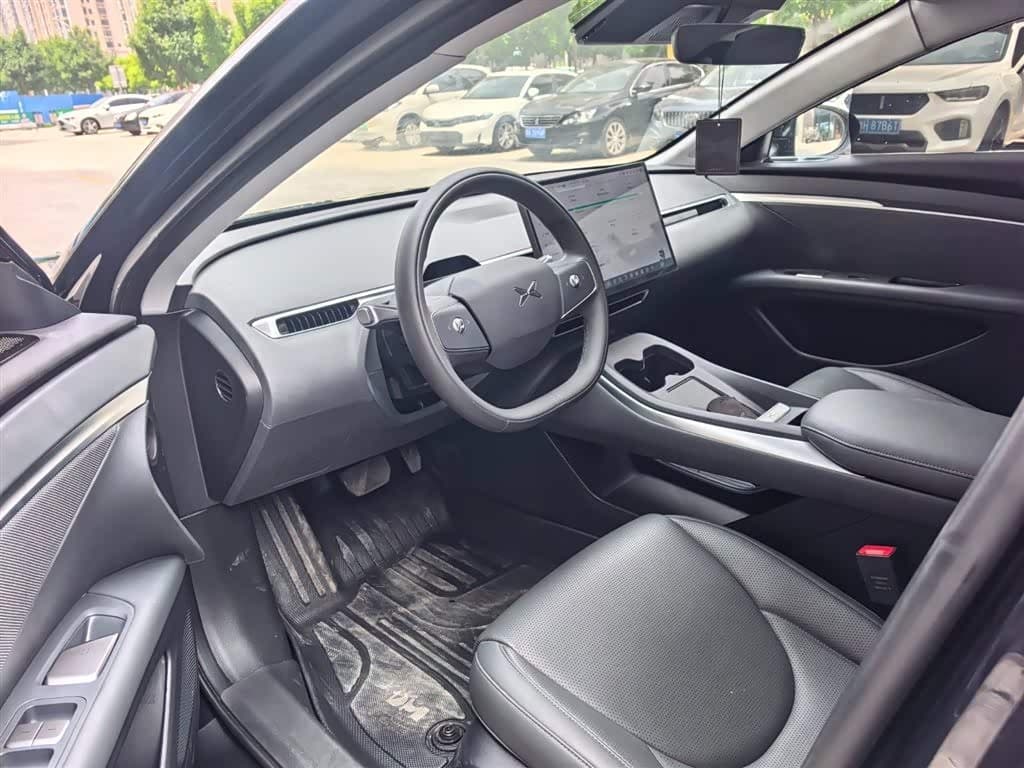 2024 XPeng MONA M03 Black, 18,000 km, China export – photo 6