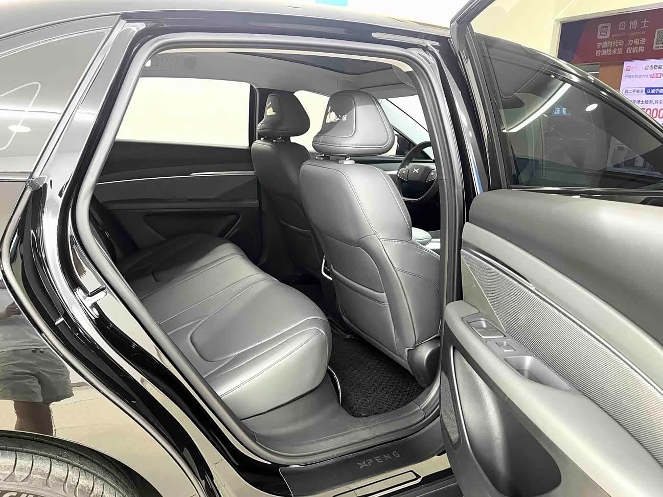 2024 XPeng MONA M03 Black, 25,000 km, China export – photo 6