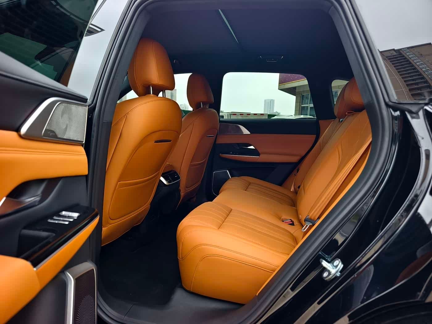 2025 XPeng G9 Black, 27,000 km, China export – photo 13