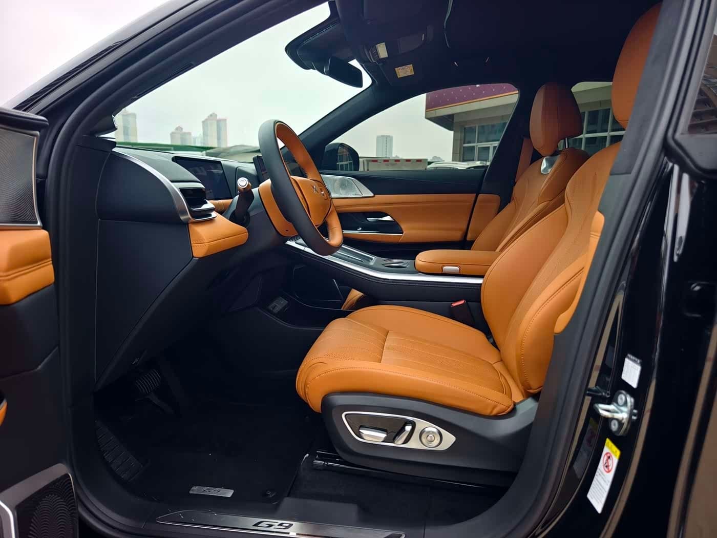 2025 XPeng G9 Black, 27,000 km, China export – photo 10