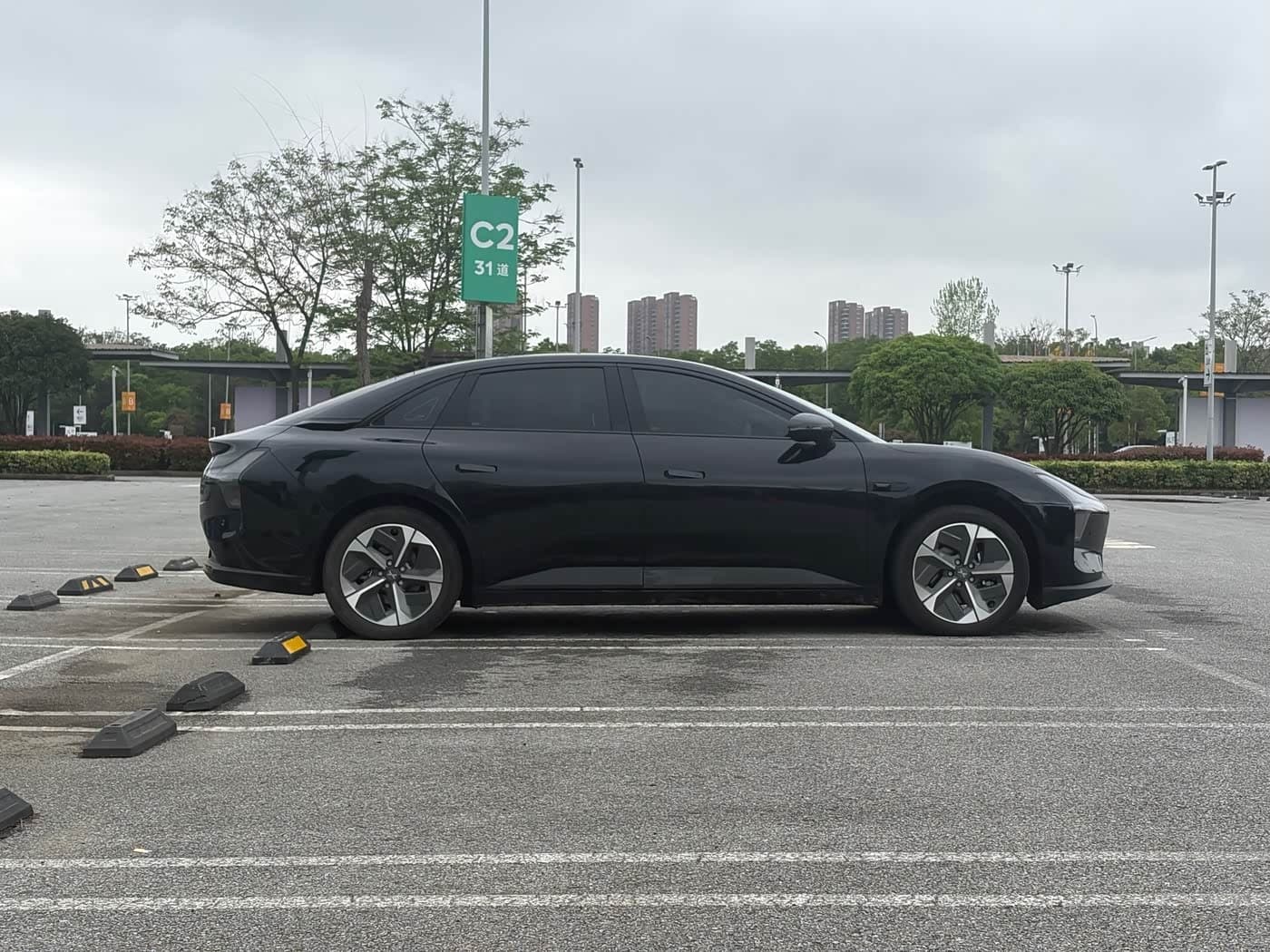 2024 XPeng MONA M03 Black, 9,000 km, China export – photo 4