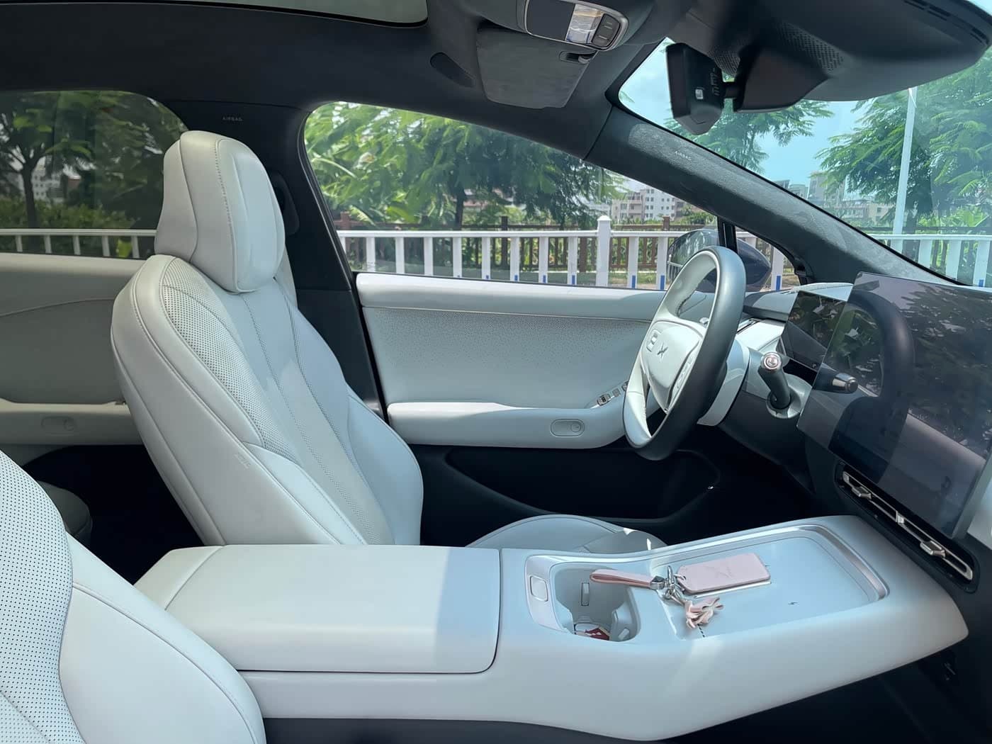 2024 XPeng P7+ Red, 36,000 km, China export – photo 8
