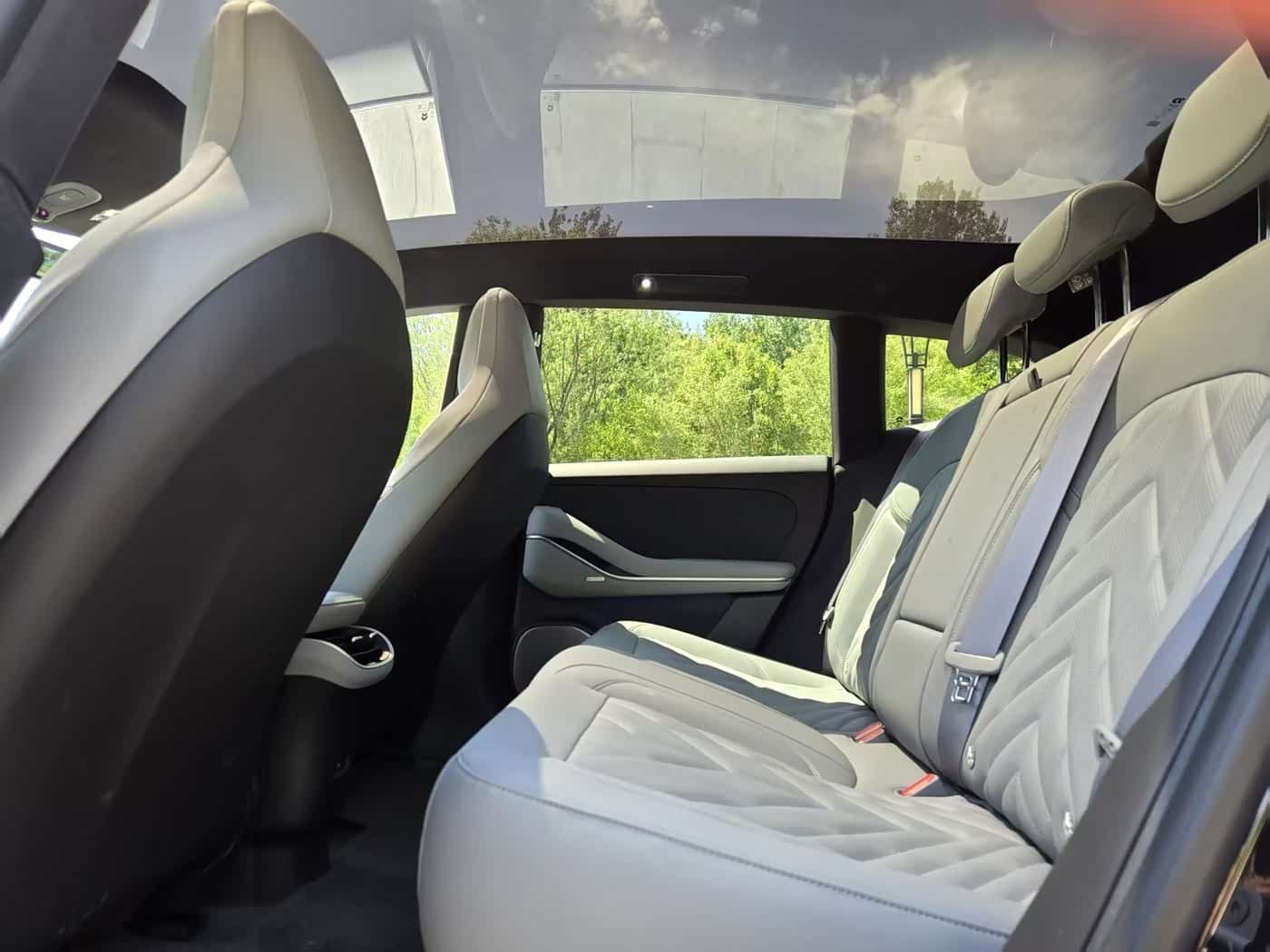 2026 NIO ET5T Black, 2,000 km, China export – photo 8
