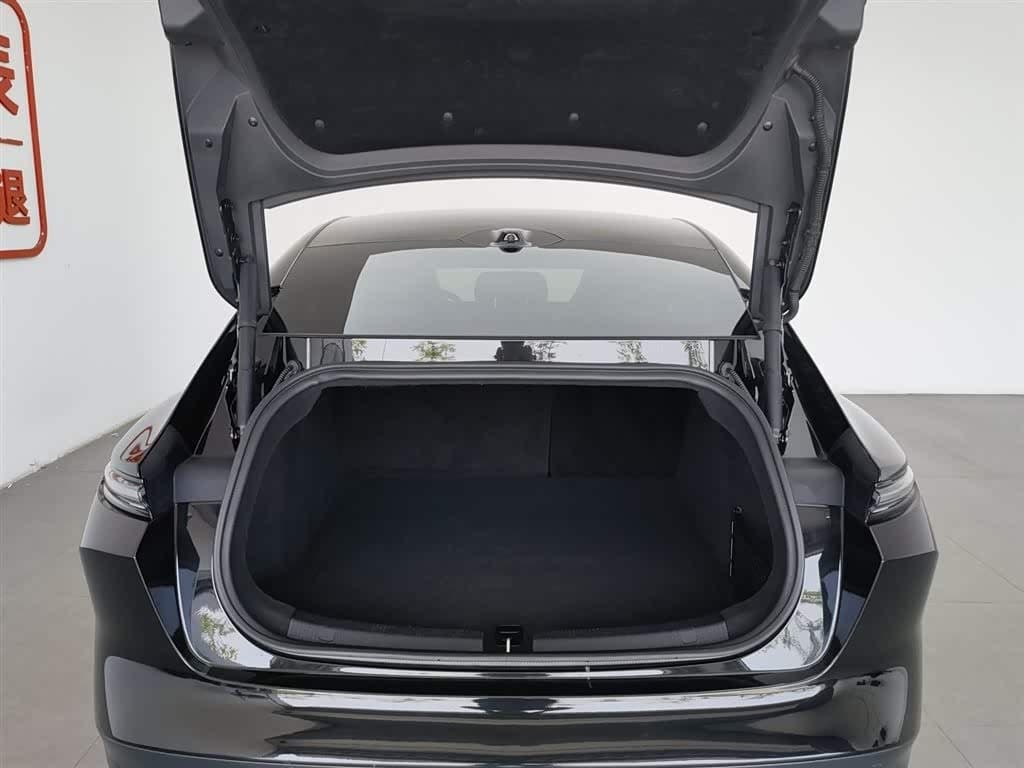 2024 NIO ET5 Black, 32,100 km, China export – photo 16