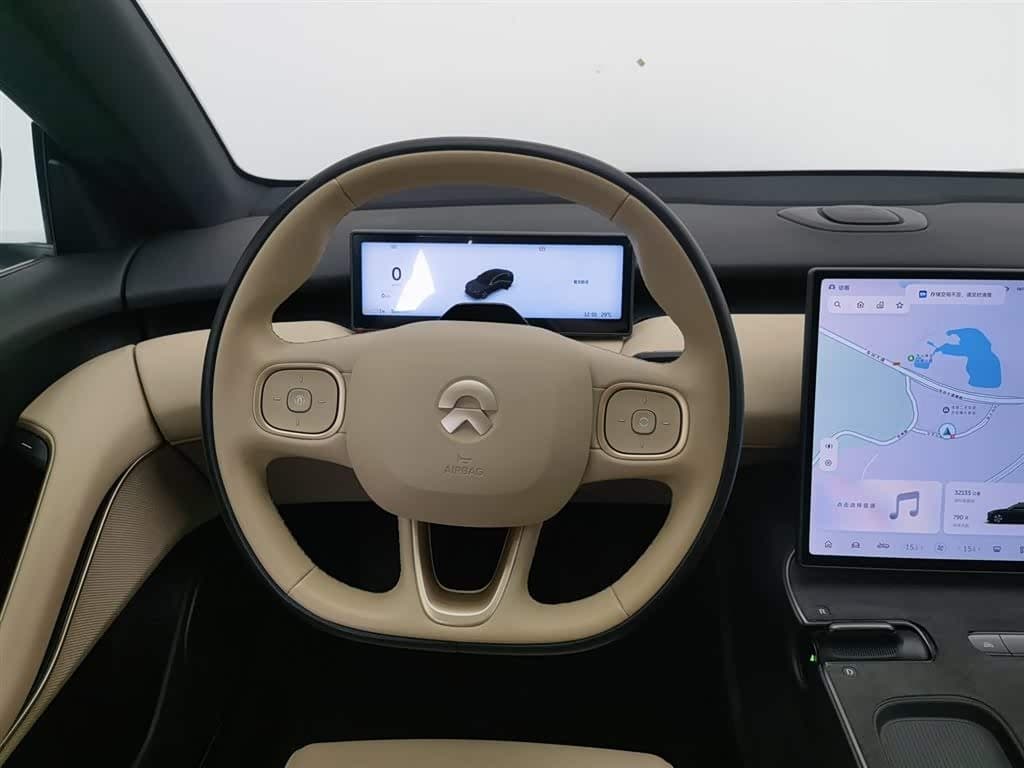 2024 NIO ET5 Black, 32,100 km, China export – photo 11