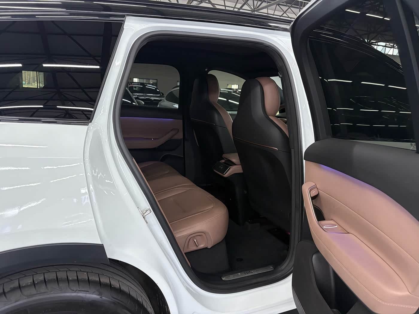 2024 NIO ES6 White, 27,000 km, China export – photo 8