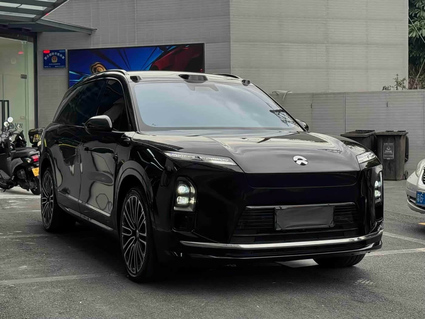 2025 NIO ES8 Black, 17,000 km, China export – photo 7