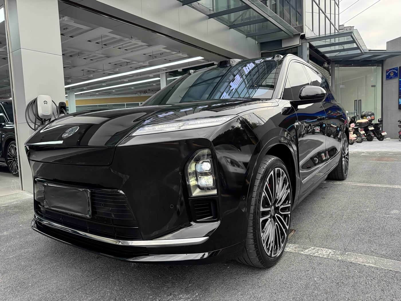 2025 NIO ES8 Black, 17,000 km, China export – photo 11