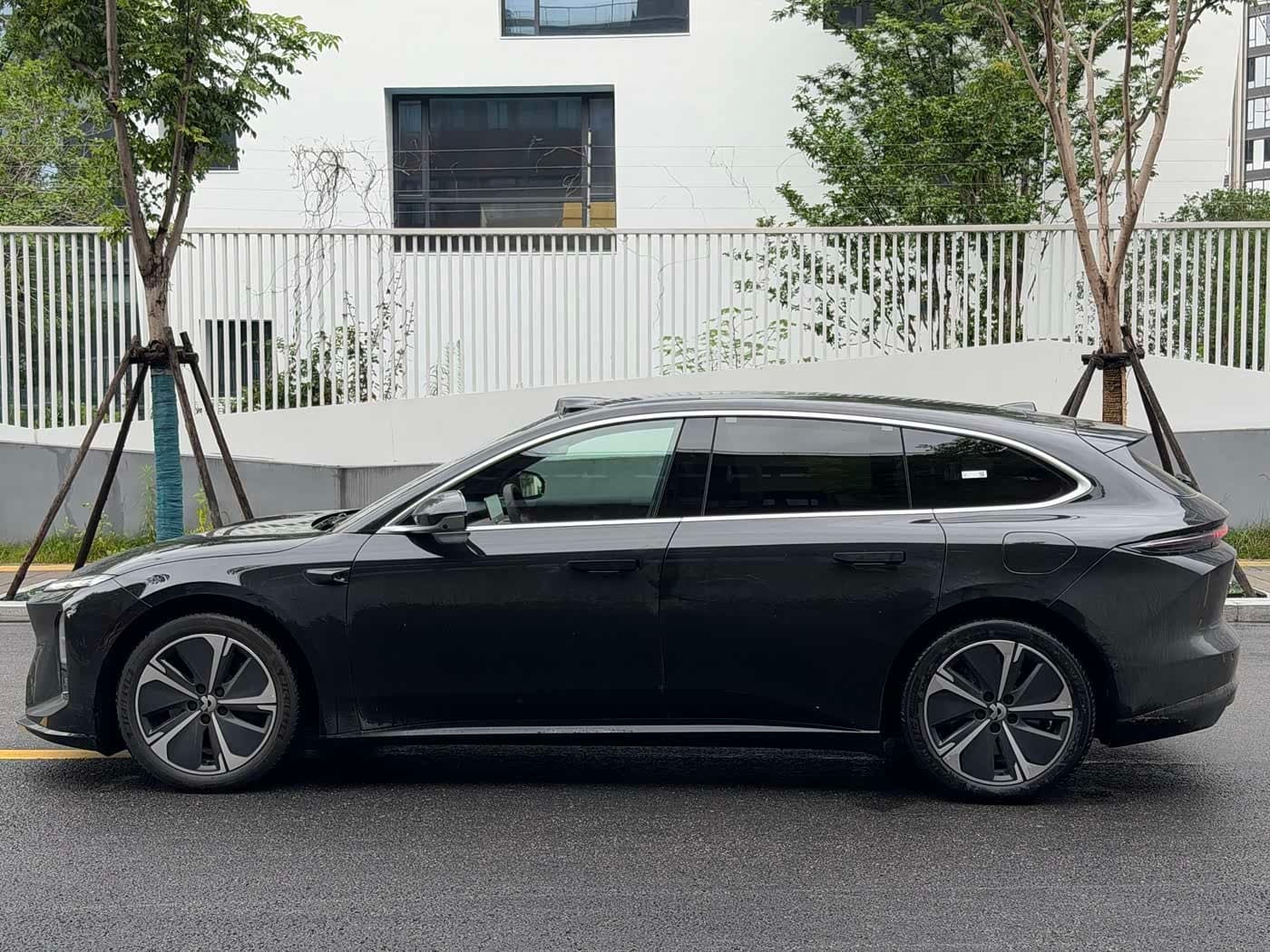 2026 NIO ET5T Silbergrau, 700 km, China export – photo 15