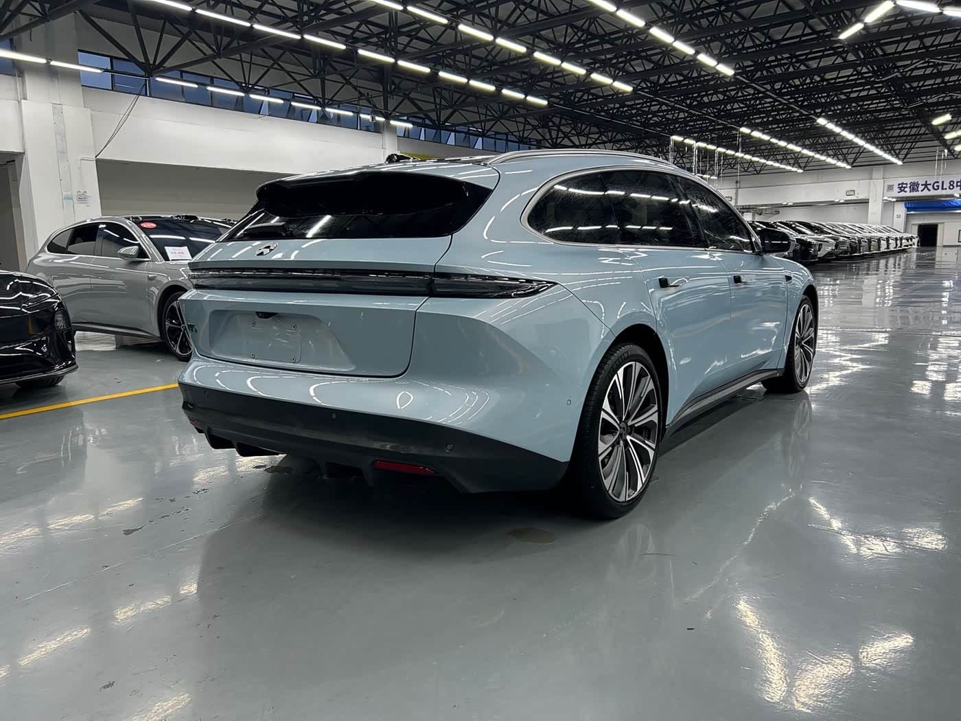 2024 NIO ET5T Blue, 24,000 km, China export – photo 11