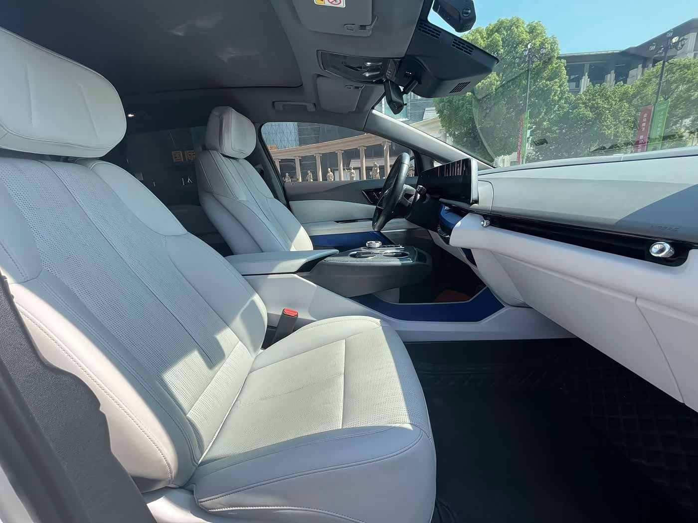 2024 Cadillac IQ Ao Ge White, 50,000 km, China export – photo 13