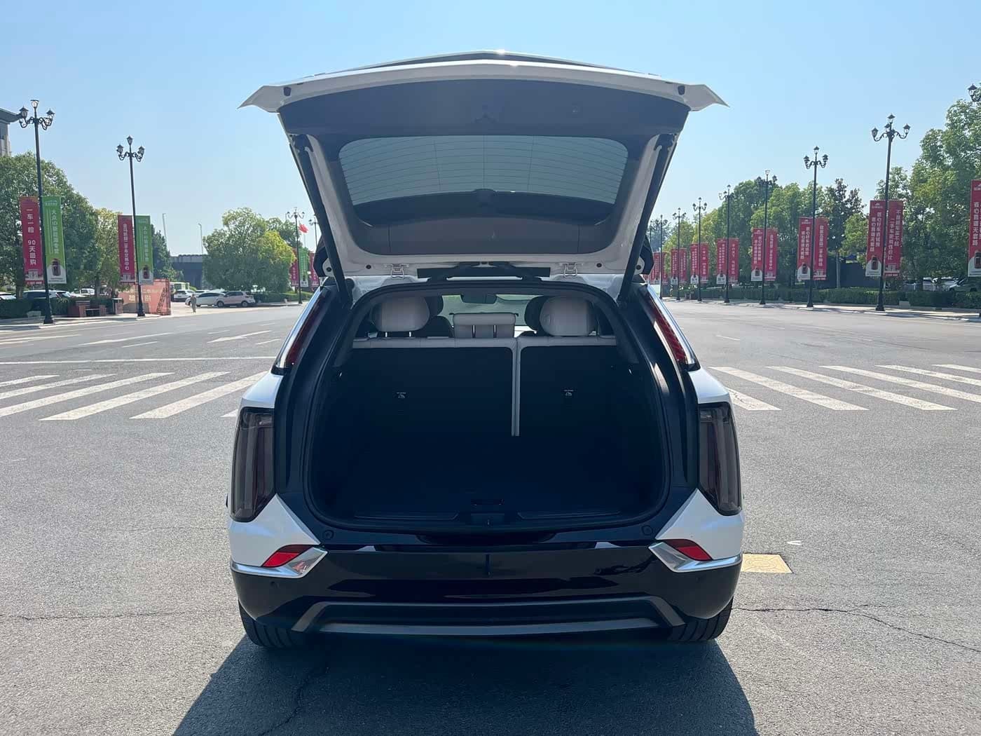 2024 Cadillac IQ Ao Ge White, 50,000 km, China export – photo 7