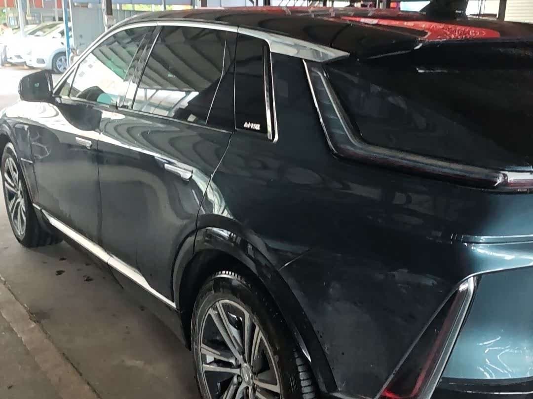 2022 Cadillac IQ Rui Ge Silver Gray, 39,000 km, China export – photo 9