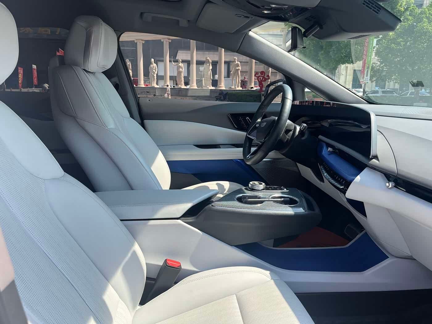 2024 Cadillac IQ Ao Ge White, 50,000 km, China export – photo 14