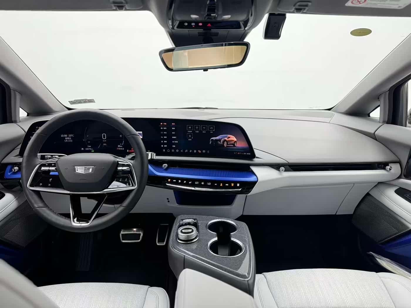 2024 Cadillac IQ Ao Ge Silver Gray, 18,000 km, China export – photo 8