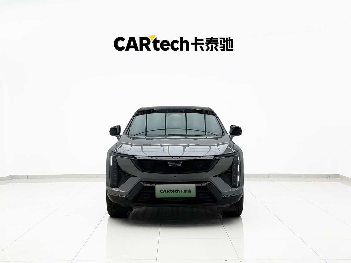 2024 Cadillac IQ Ao Ge Silver Gray, 18,000 km, China export – photo 2