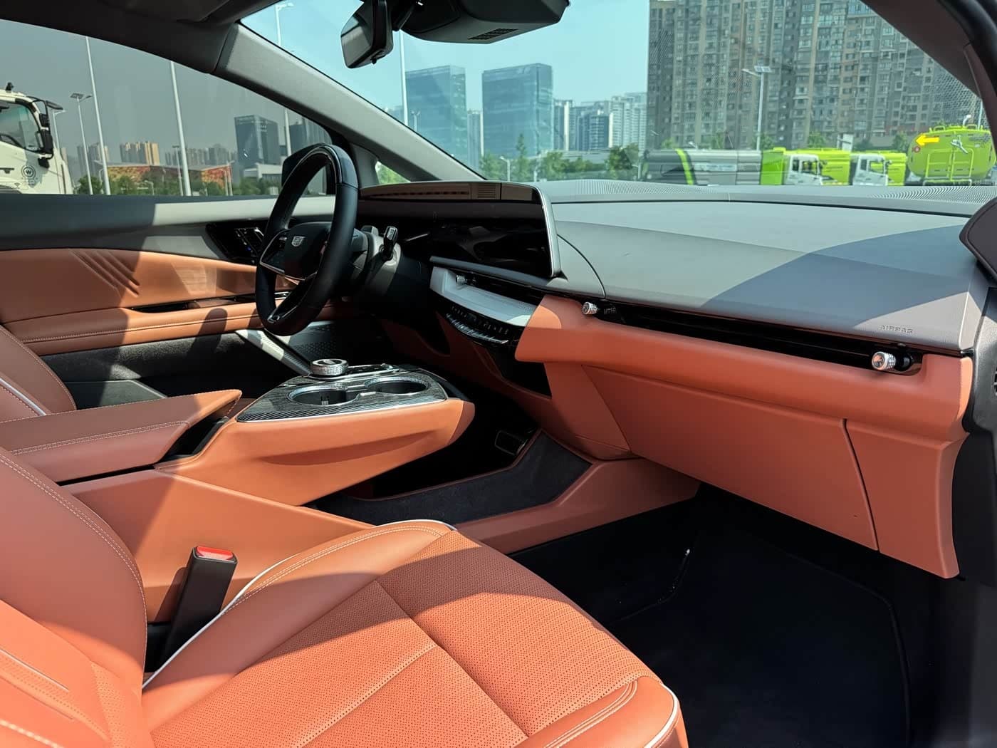 2024 Cadillac IQ Ao Ge Blue, 20,000 km, China export – photo 9