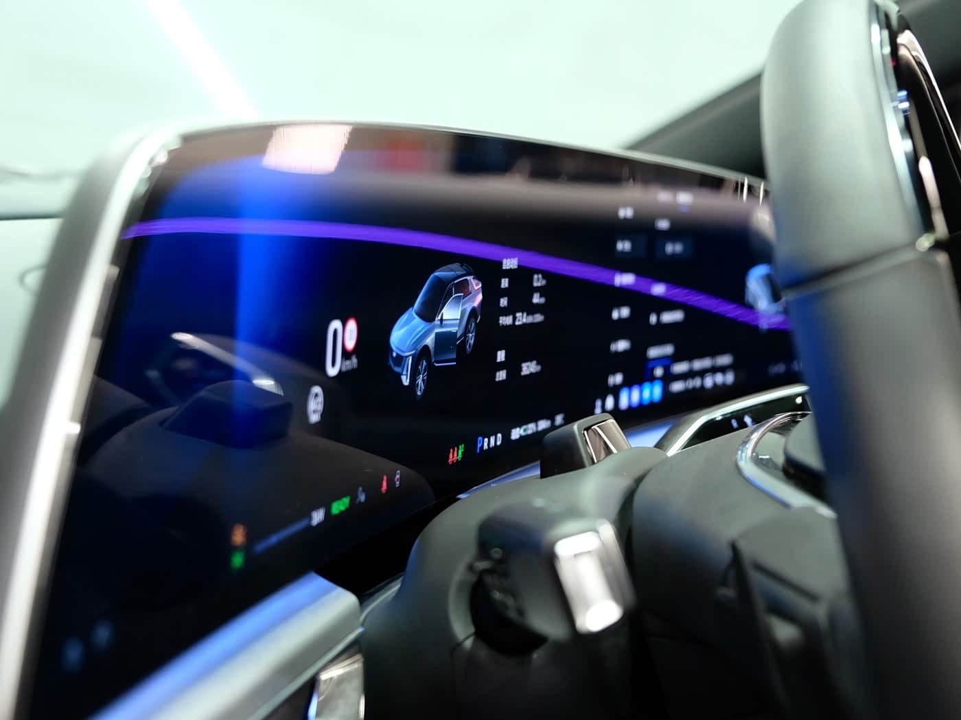 2022 Cadillac IQ Rui Ge رمادي فضي, 36,000 km, China export – photo 15