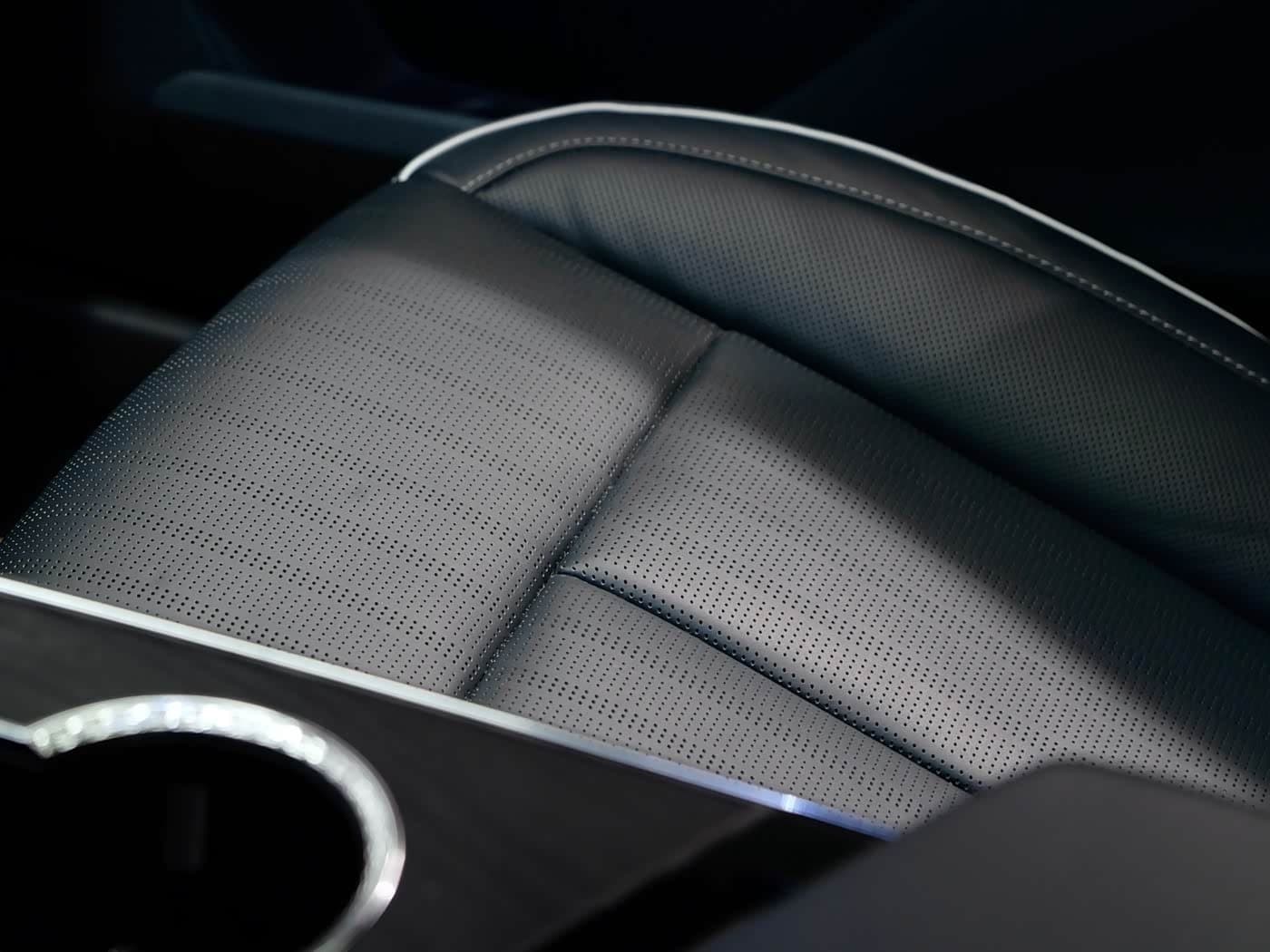 2022 Cadillac IQ Rui Ge رمادي فضي, 36,000 km, China export – photo 19
