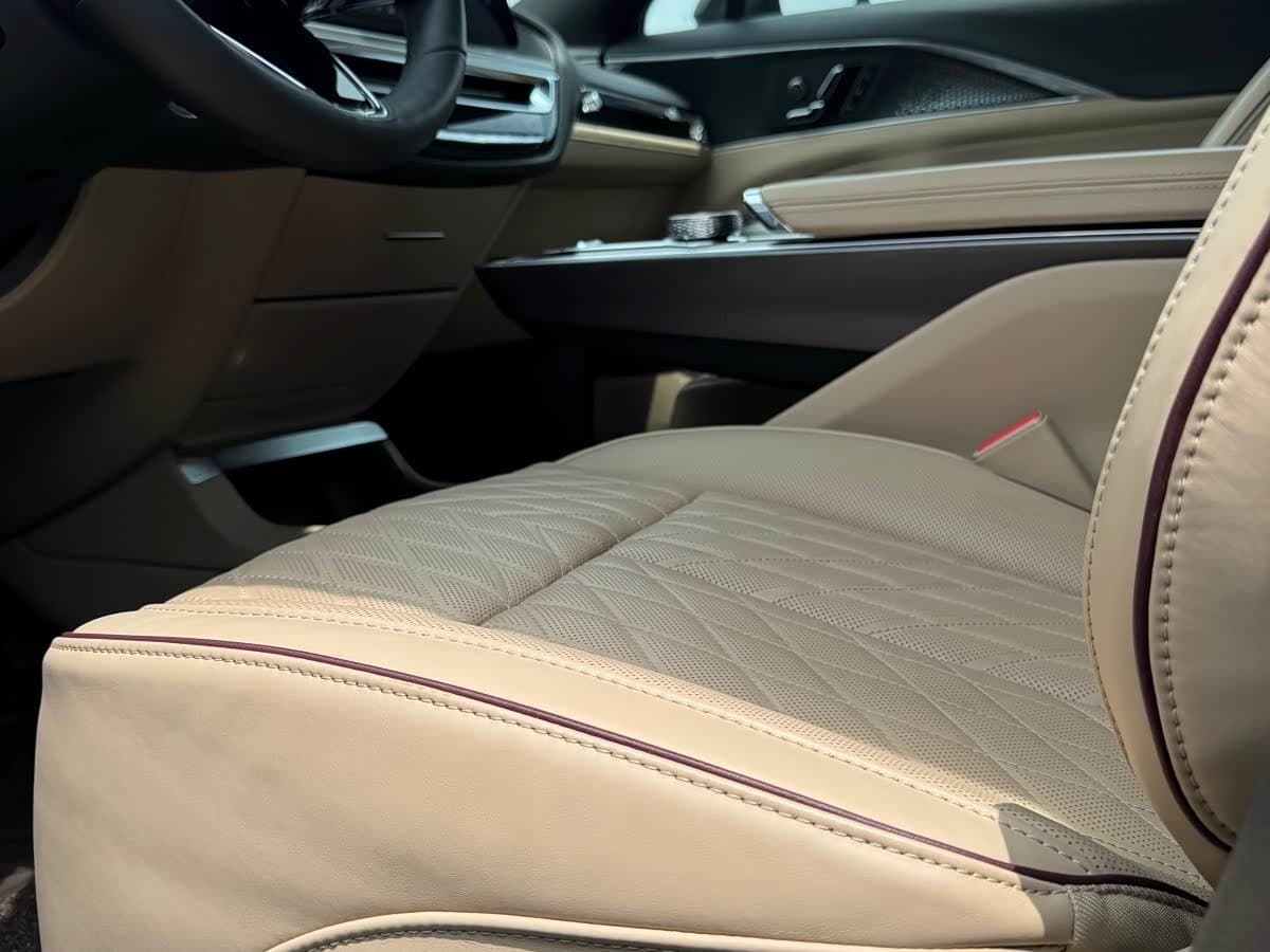 2022 Cadillac IQ Rui Ge Blue, 16,000 km, China export – photo 18
