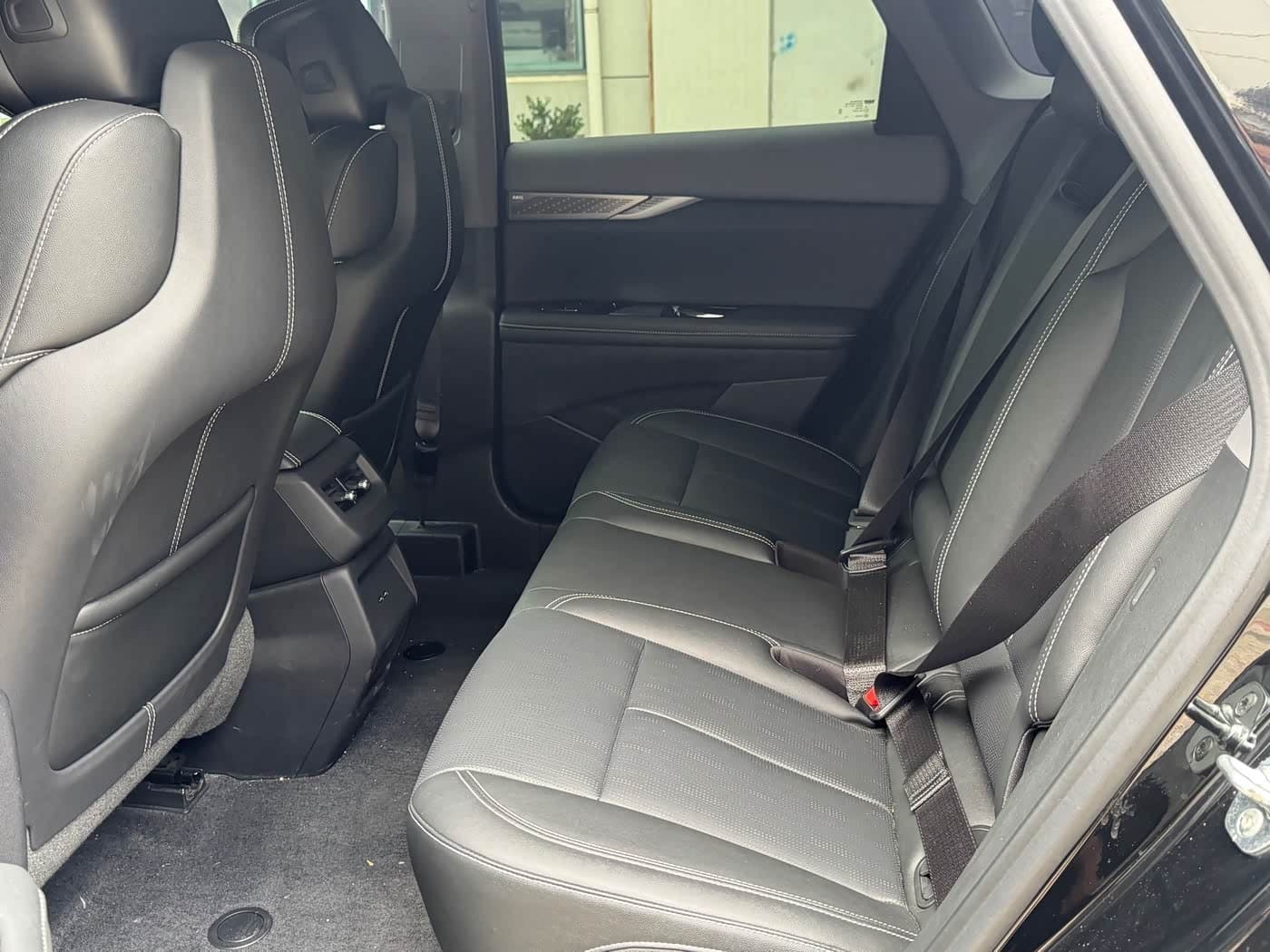 2024 Cadillac IQ Ao Ge Black, 30,000 km, China export – photo 6