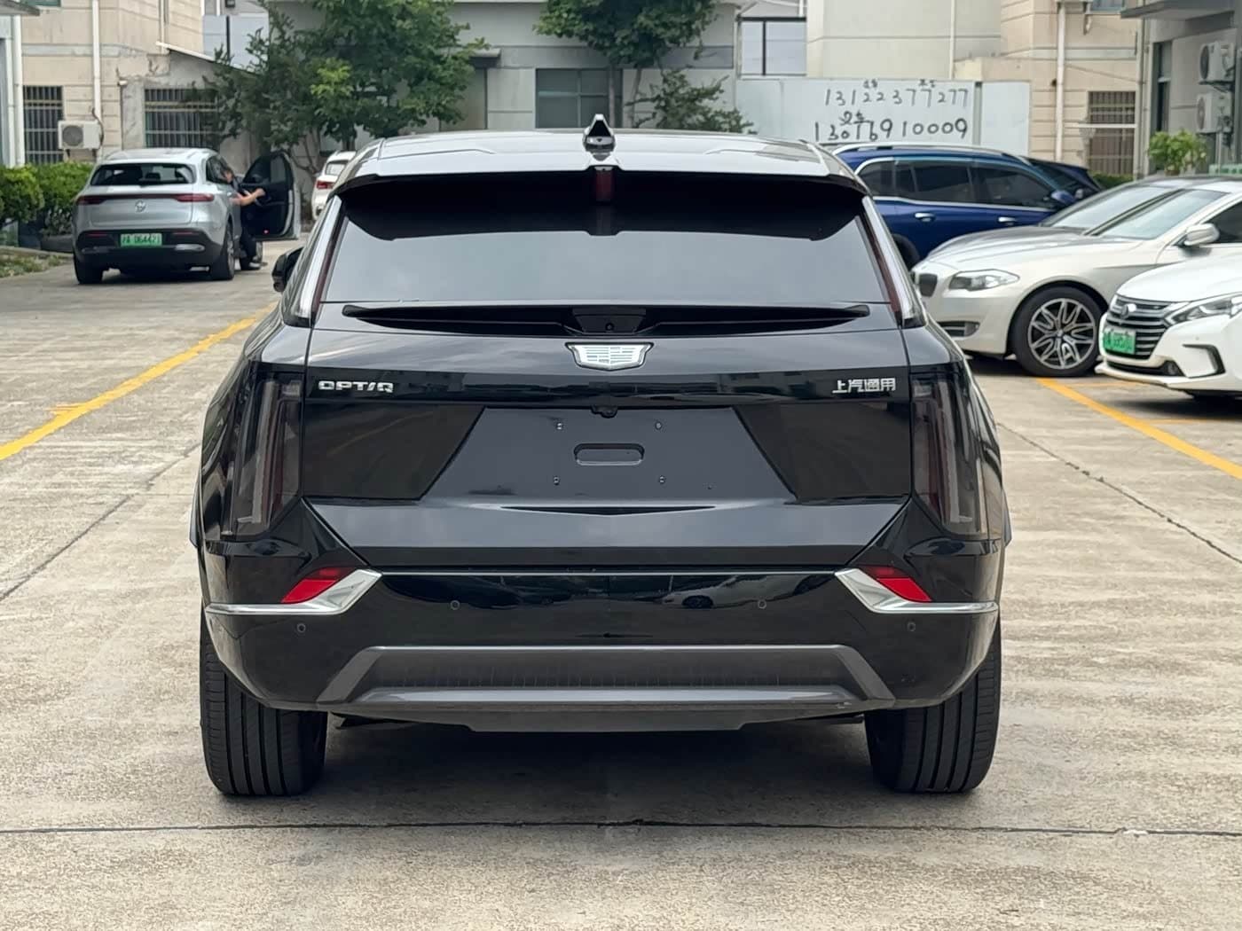 2024 Cadillac IQ Ao Ge Black, 30,000 km, China export – photo 10