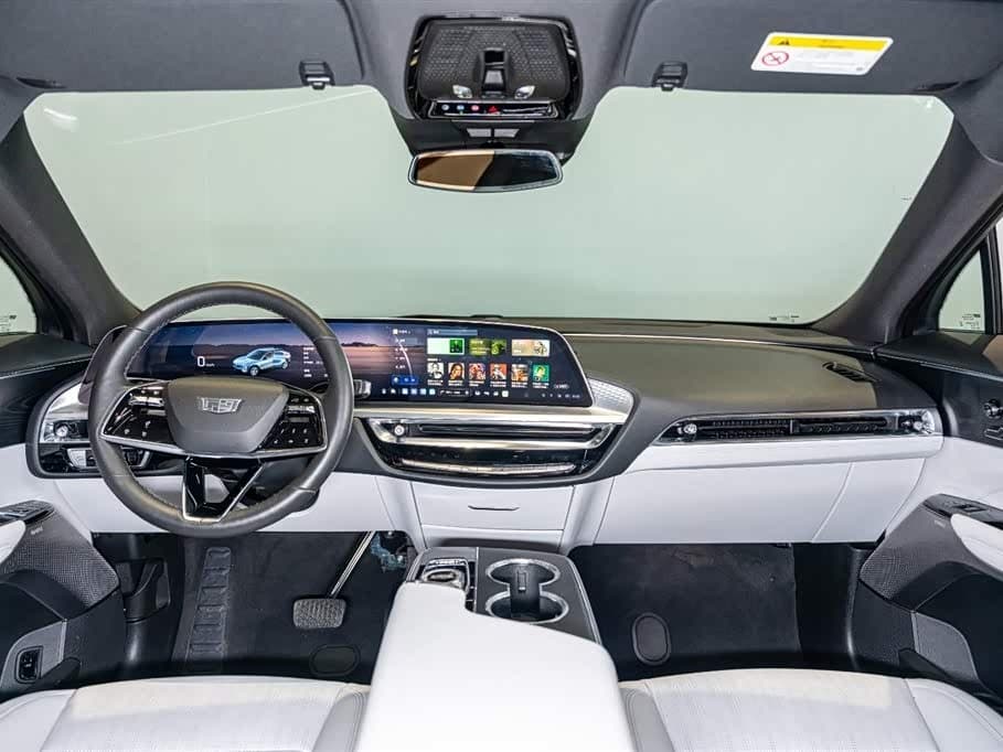 2023 Cadillac IQ Rui Ge Blue, 5,800 km, China export – photo 11