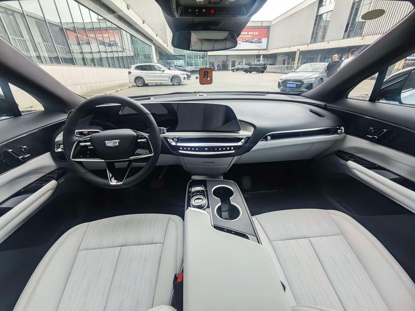 2023 Cadillac IQ Rui Ge Blue, 200 km, China export – photo 15