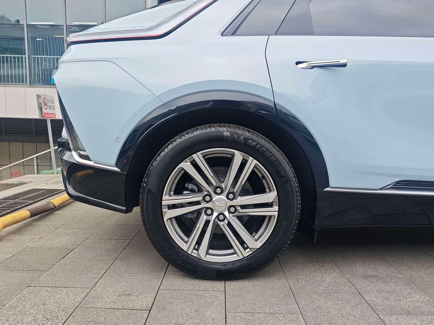 2023 Cadillac IQ Rui Ge Blue, 200 km, China export – photo 17