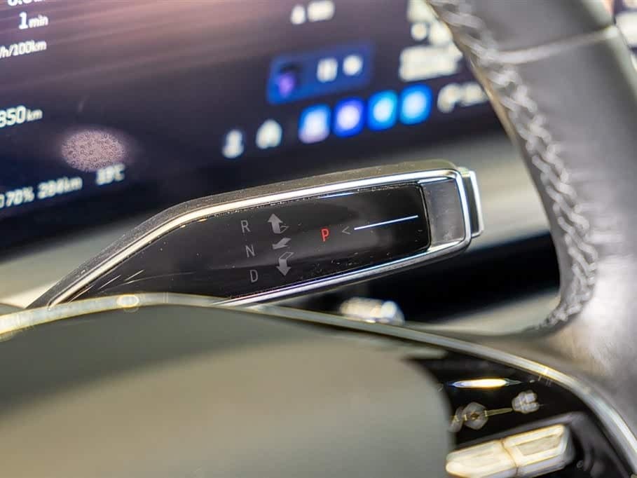 2023 Cadillac IQ Rui Ge Blue, 5,800 km, China export – photo 15