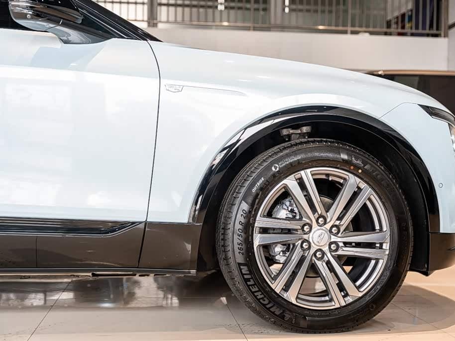 2023 Cadillac IQ Rui Ge Blue, 5,800 km, China export – photo 5