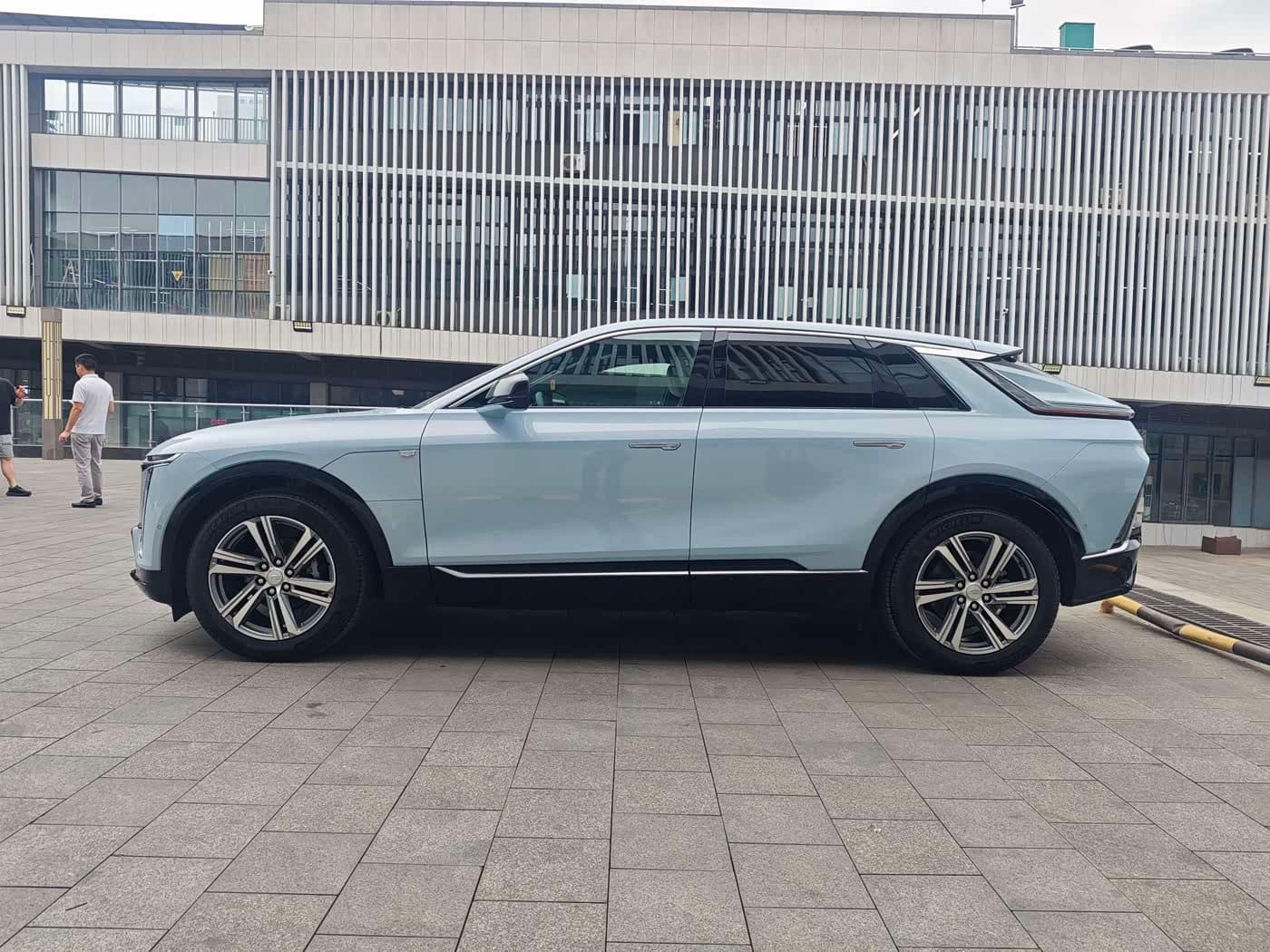 2023 Cadillac IQ Rui Ge Blue, 200 km, China export – photo 6