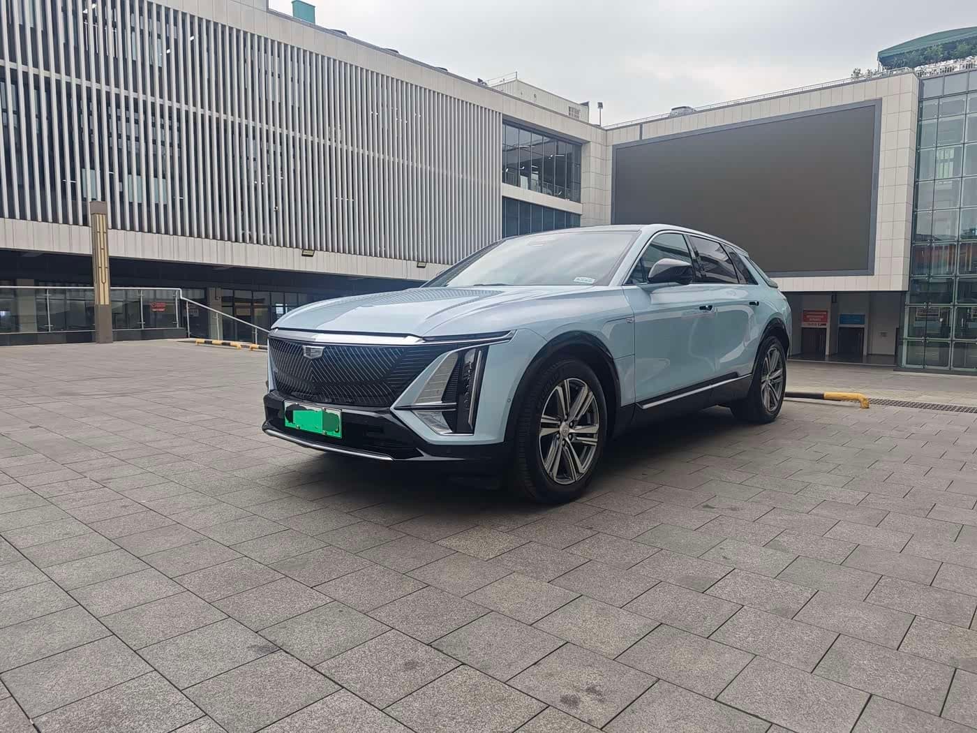 2023 Cadillac IQ Rui Ge Blue, 200 km, China export – photo 1