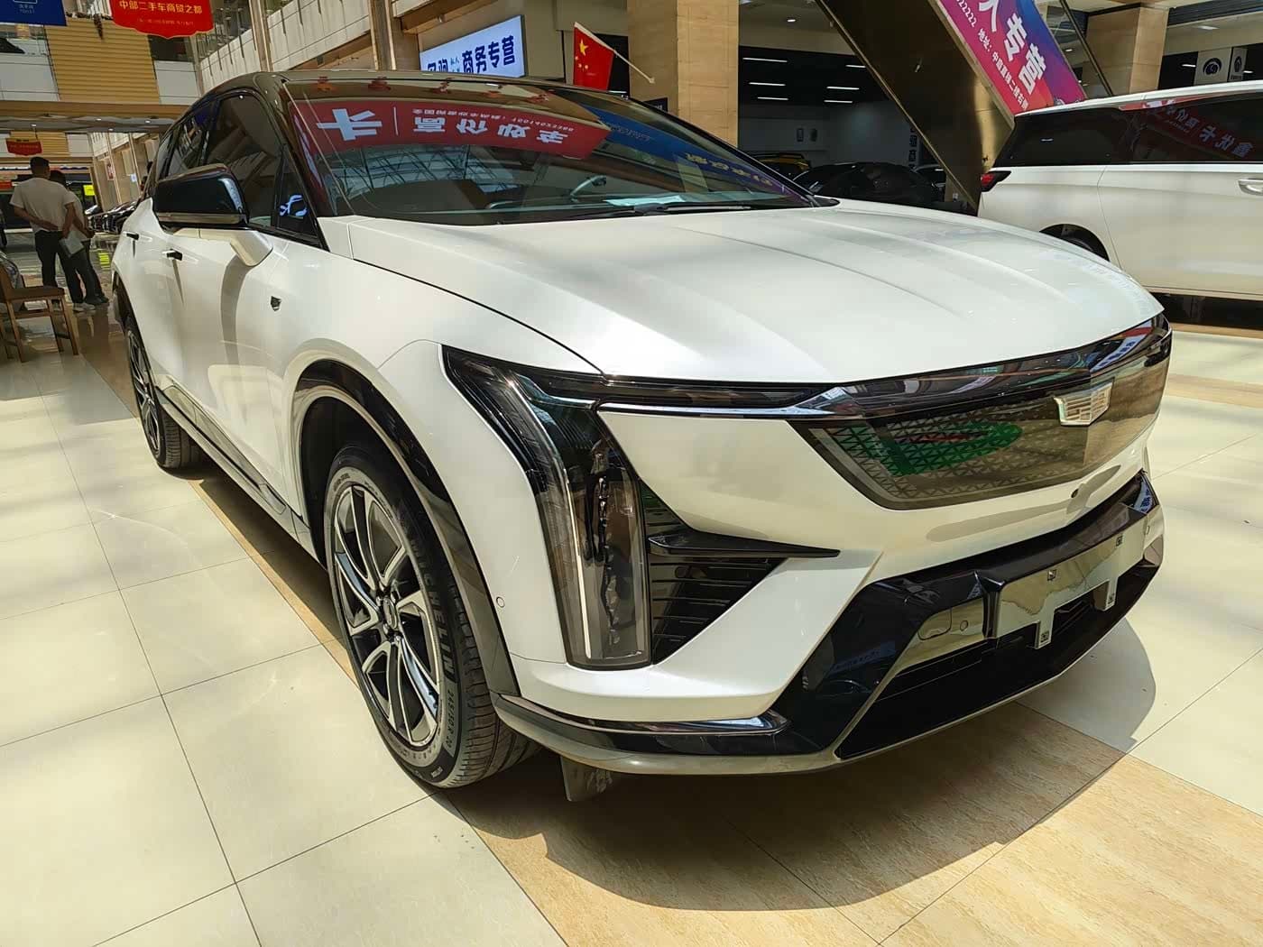 2024 Cadillac IQ Ao Ge White, 31,000 km, China export – photo 6