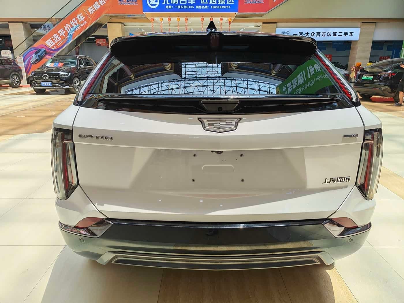 2024 Cadillac IQ Ao Ge White, 31,000 km, China export – photo 3