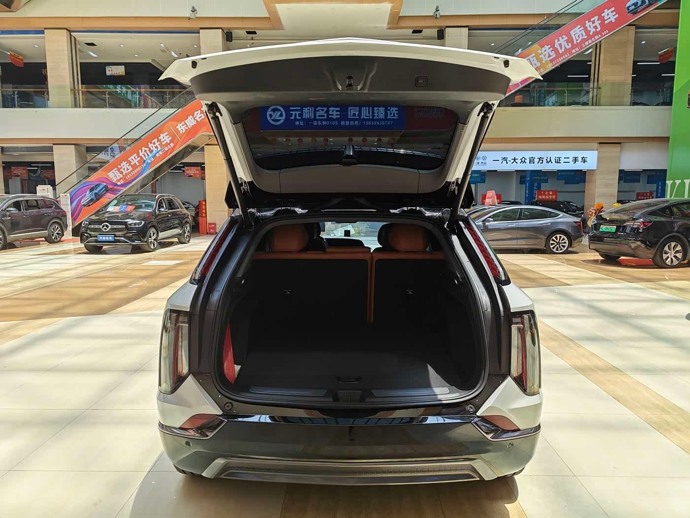 2024 Cadillac IQ Ao Ge White, 31,000 km, China export – photo 16